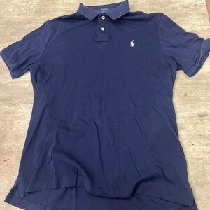 Ralph Lauren 
Men Polo
Size M